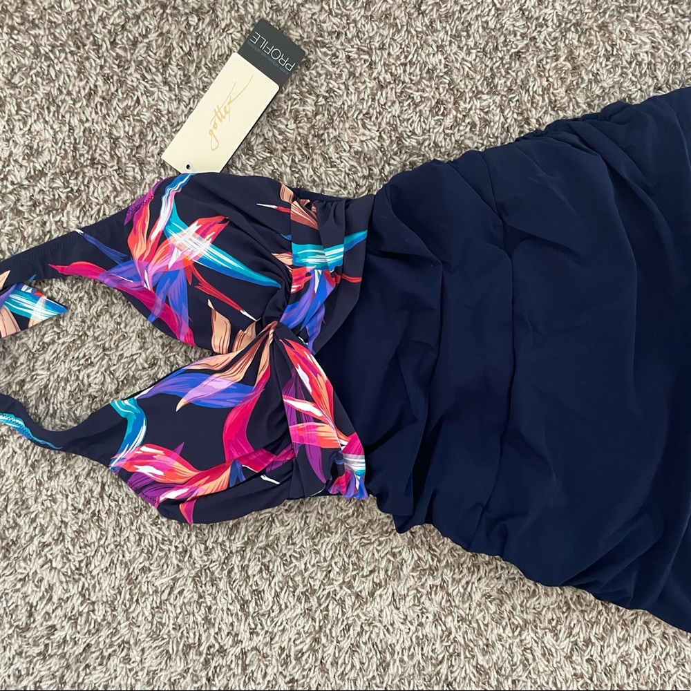 Women new with tags one piece